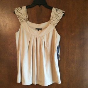 New With Tags AK Anne Klein Top